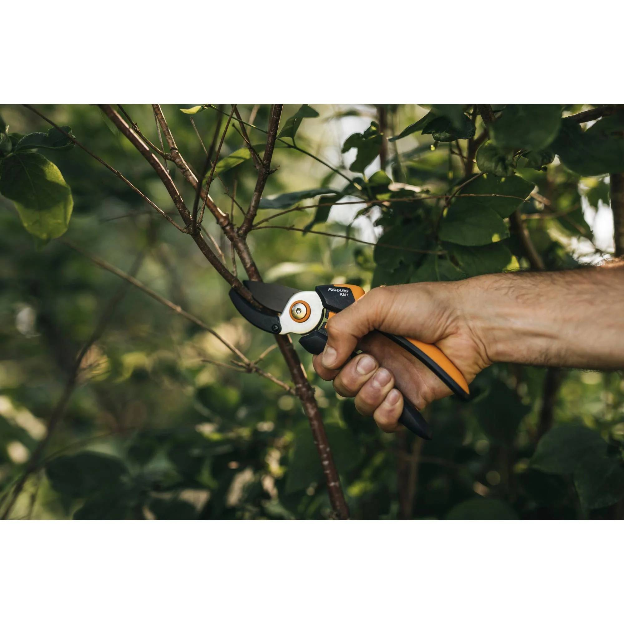 Sécateur enclume acier noir L P361 SOLID – FISKARS - Imagen 2