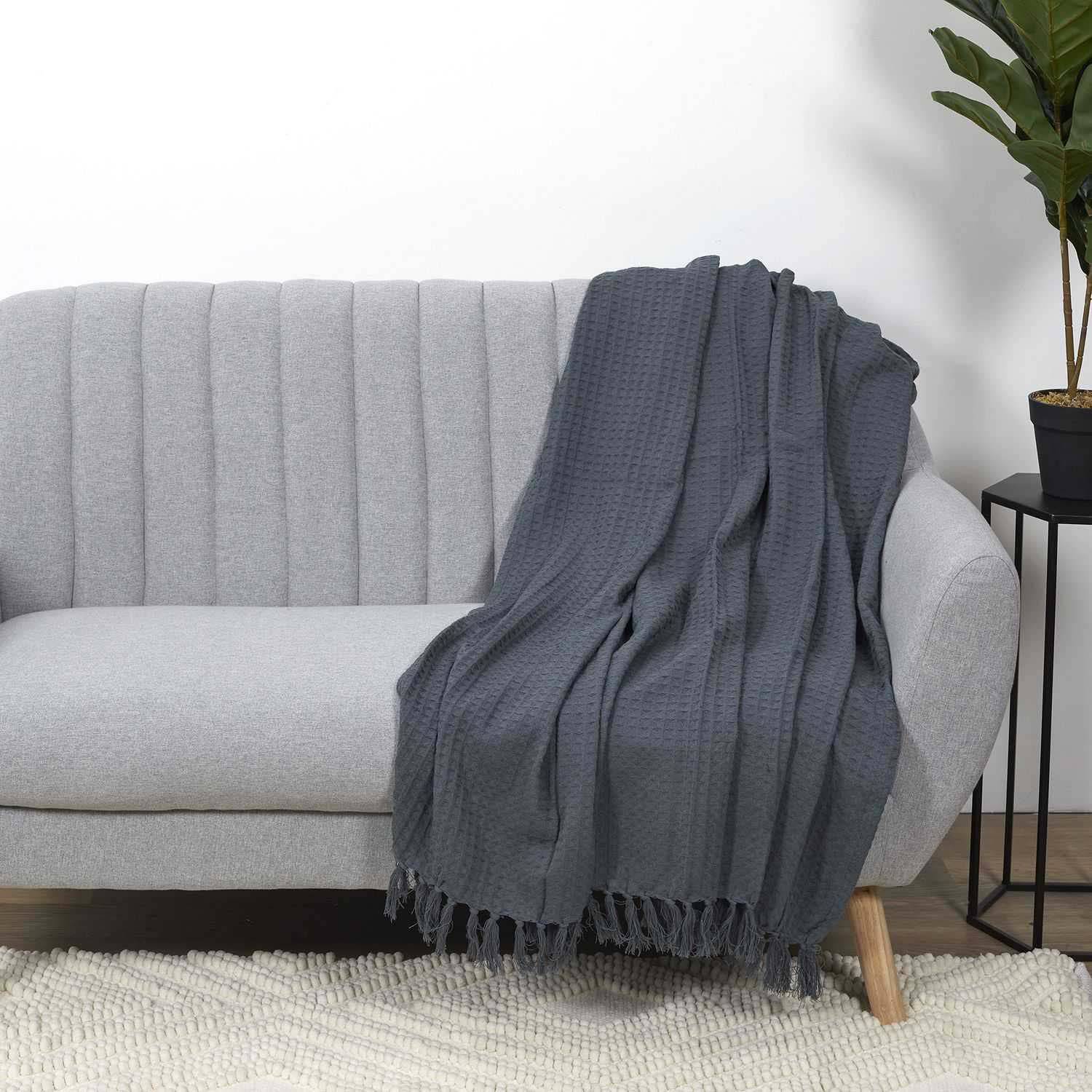 The Home Deco Factory - Manta gofrada algodón gris antracita 130 x 160 cm - THE HOME DECO FACTORY - Imagen 8