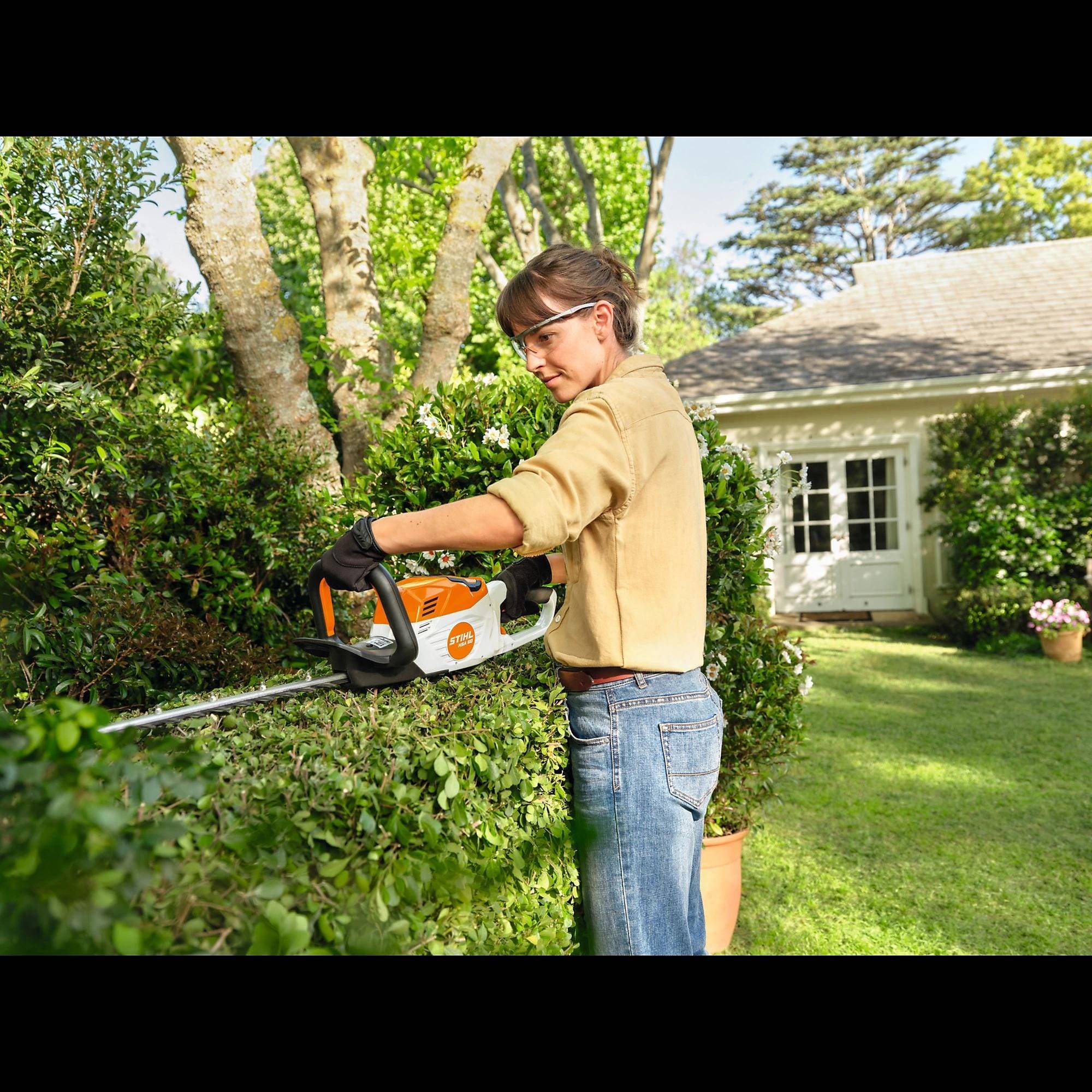 Taille-haies sans fil batterie 36V l.60 cm L.600 mm écart.34 mm HSA 60 - Stihl - Image 1