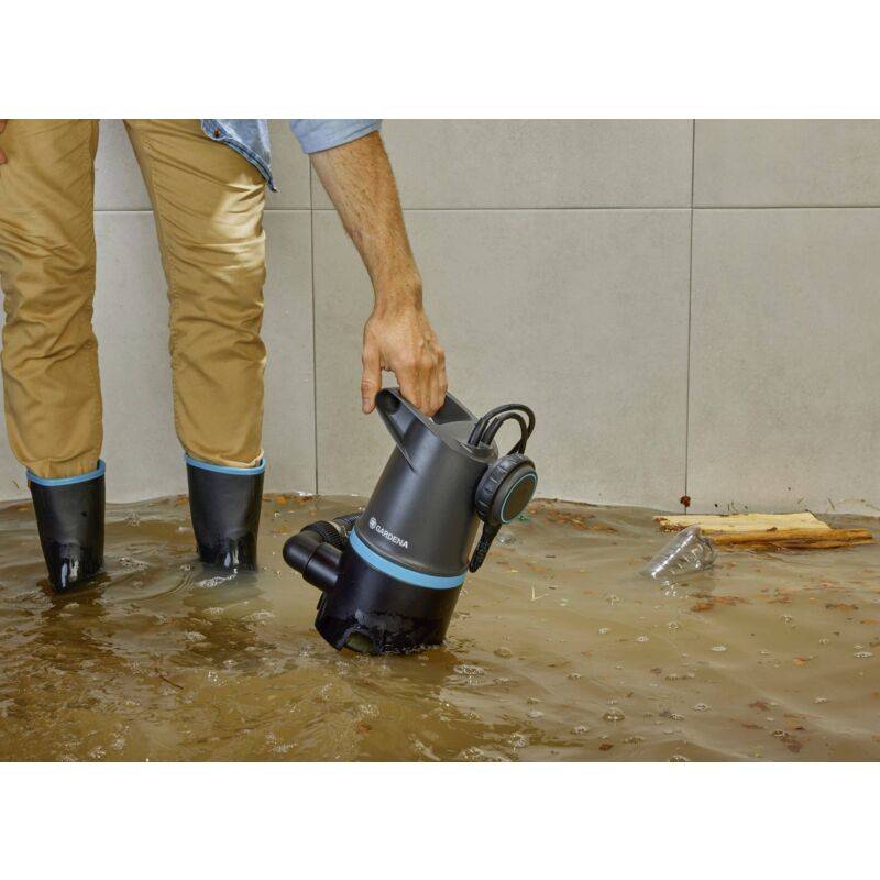 Gardena - Pompe submersible pour eaux chargées plastique noir 2000l/h L.36 x l.23,5 x H.18,5 cm - Gardena - Imagen 2