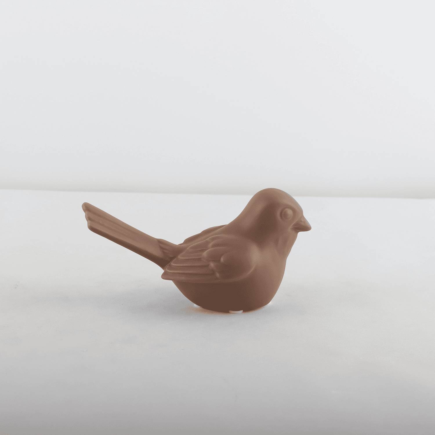 Oiseau en céramique marron H.9 cm - ECLOZ - Image 1