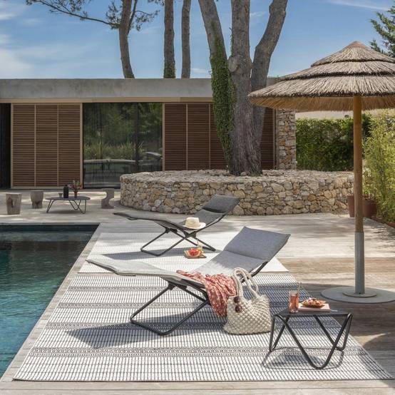 Lafuma-Mobilier - Chaise longue de jardin acier ébène Bayanne Lafuma Mobilier - Image 3