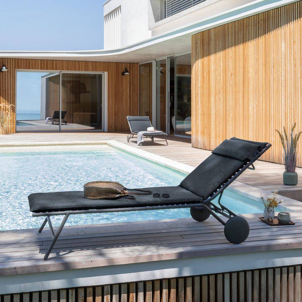 Lafuma-Mobilier - Bain de soleil acier onyx Bayanne Lafuma Mobilier